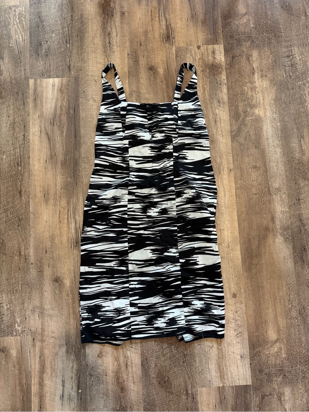 Calvin Klein Black & White Abstract Stripe Mini Dress